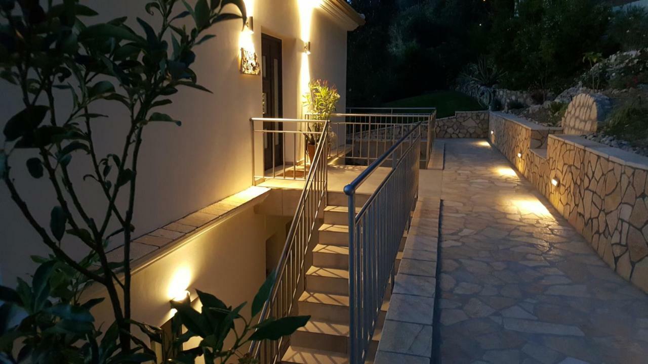 Villa Olivia Pentátion Exteriör bild